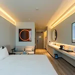 Crystal Hotel Shanghai North Sichuan Road On The Bund