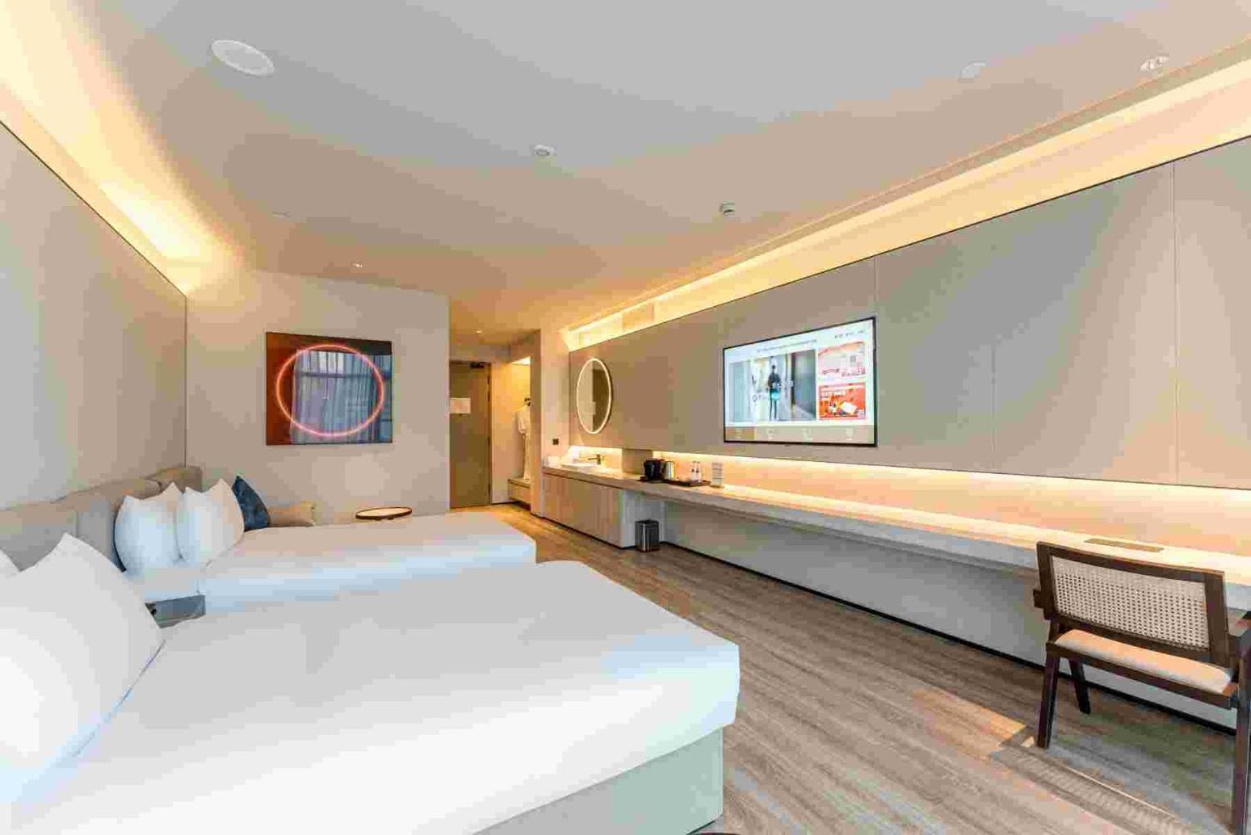 Crystal Hotel Shanghai North Sichuan Road On The Bund 4* Shanghai