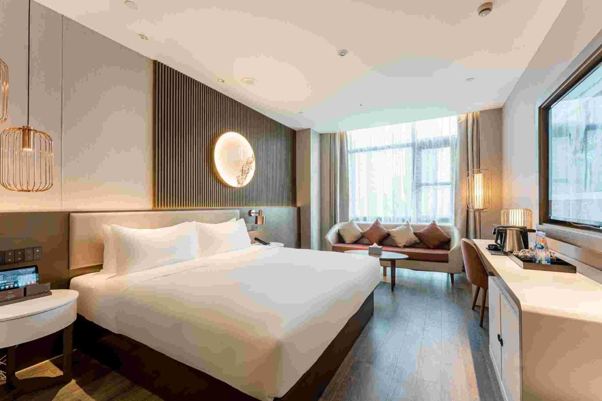 Crystal Hotel Shanghai North Sichuan Road On The Bund 4*
