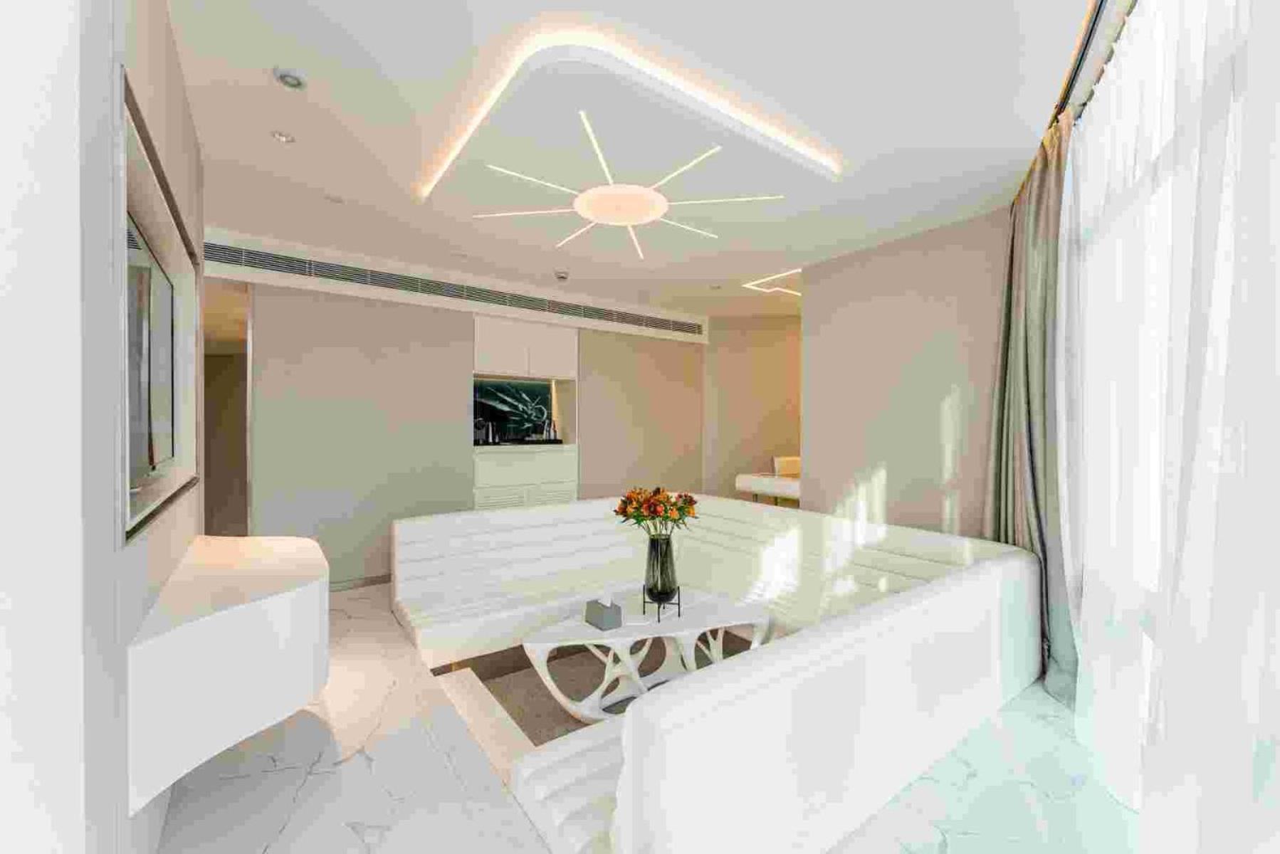 Crystal Hotel Shanghai North Sichuan Road On The Bund Hotel Shanghai
