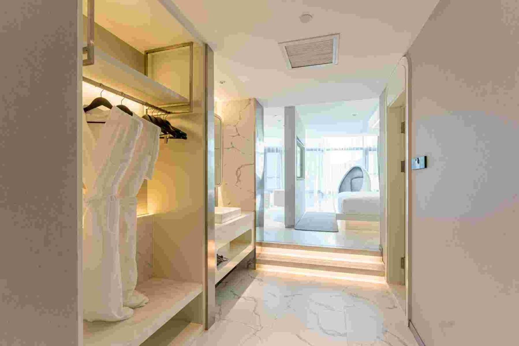 Crystal Hotel Shanghai North Sichuan Road On The Bund 4* Shanghai