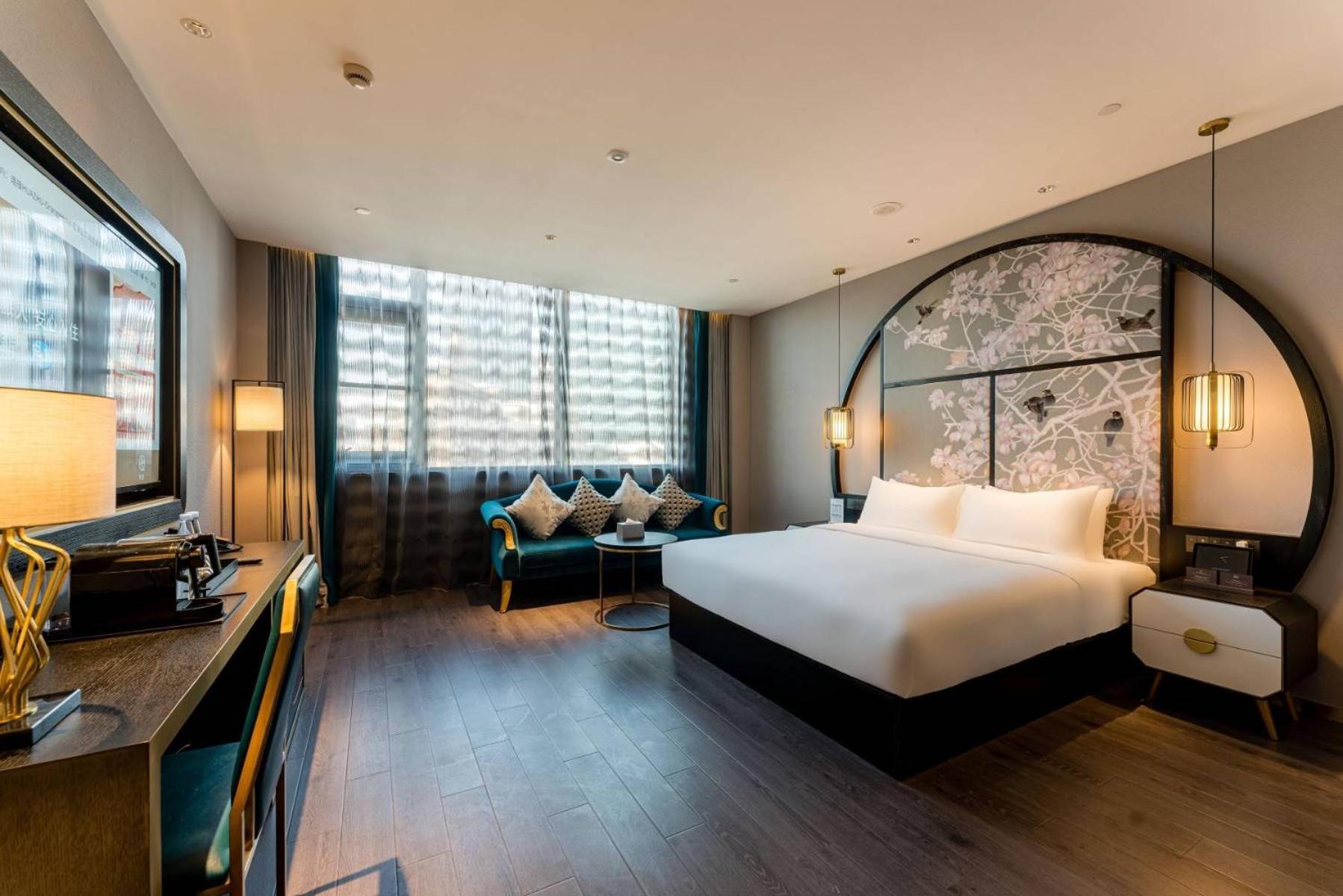 Crystal Hotel Shanghai North Sichuan Road On The Bund 4*