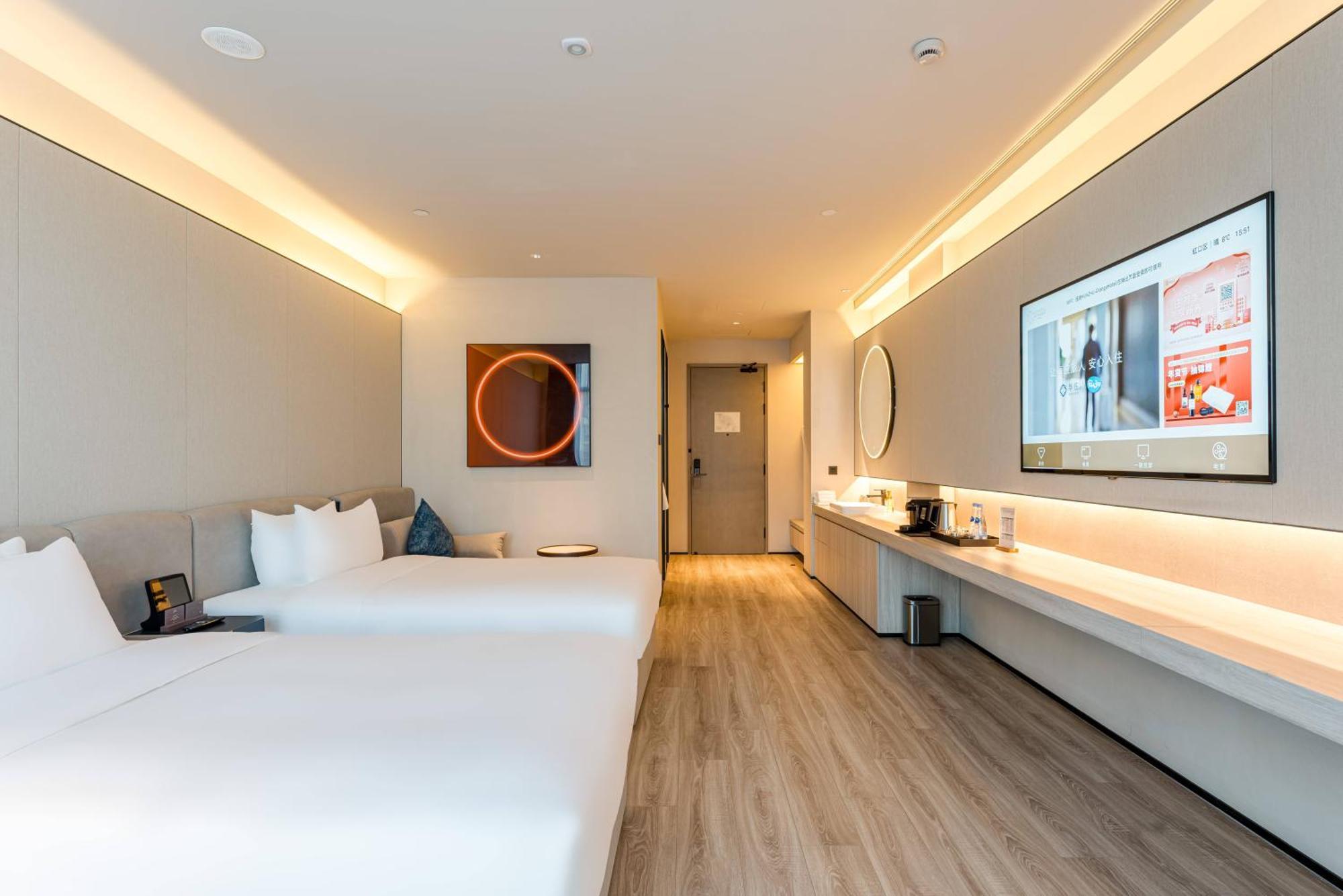 Hotel Crystal Hotel Shanghai North Sichuan Road On The Bund Shanghai