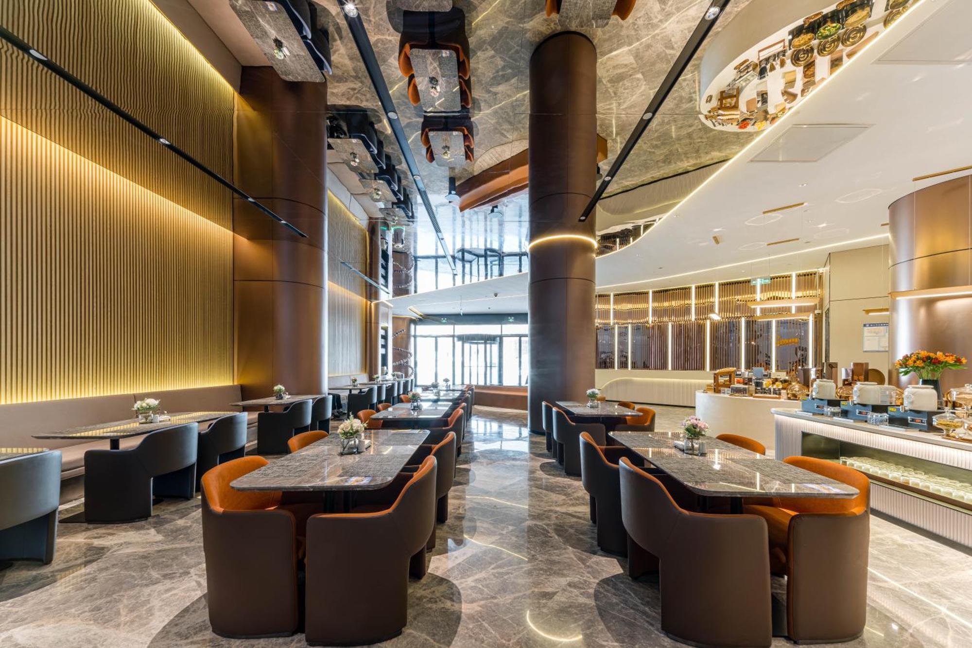 Crystal North Sichuan Road On The Bund 4* Shanghai